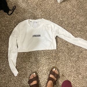 Gym shark cropped workout shirt